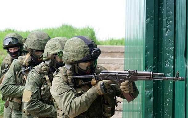 На кордоні з Україною в Білорусі перебувають до семи батальйонів