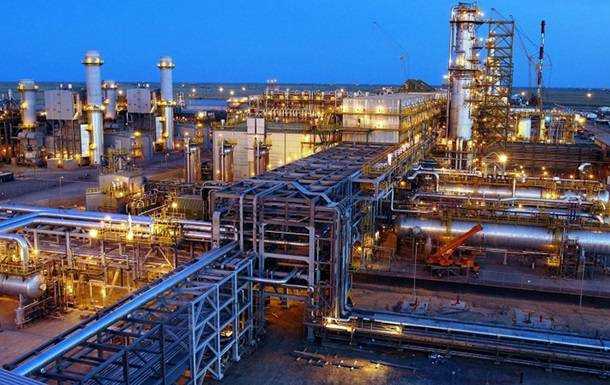 У Казахстані на нафтогазовому родовищі вибухнула труба