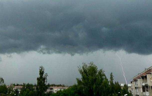 В Україні знову прогнозують грози
