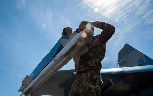 Сили ППО збили дві ракети Калібр над Чорним морем