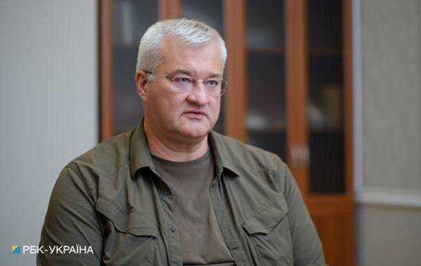 В ОП пояснили проблеми Заходу з постачанням зброї