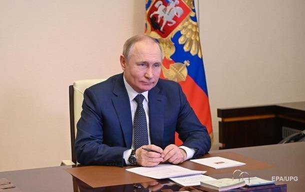 Путін підвищив заробітну плату суддям та прокурорам