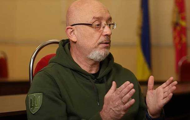 РФ намагалася купити через треті країни 200 тисяч бронежилетів - Резніков