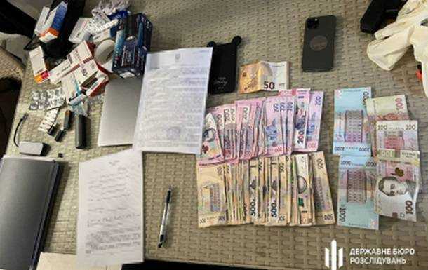У Дніпрі "накрили" нарколабораторію з багатомільйонним обігом