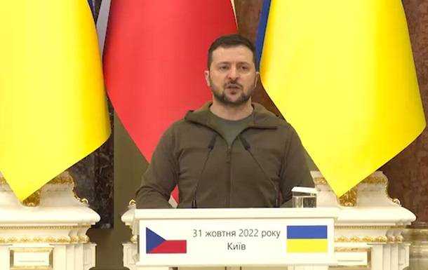 Зеленський: Ми продовжуємо виконувати зернову угоду
