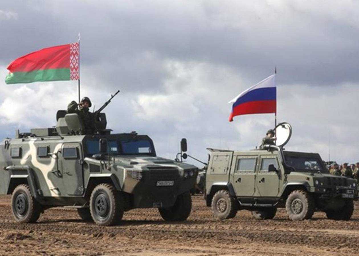 Білорусь у жовтні передала РФ 211 одиниць військової техніки – моніторингова група