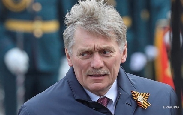 Песков прокомментировал выдачу ордера на арест Путина
