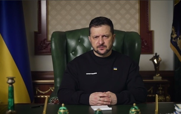 Зеленский: Агрессию РФ поддерживают лишь маргиналы