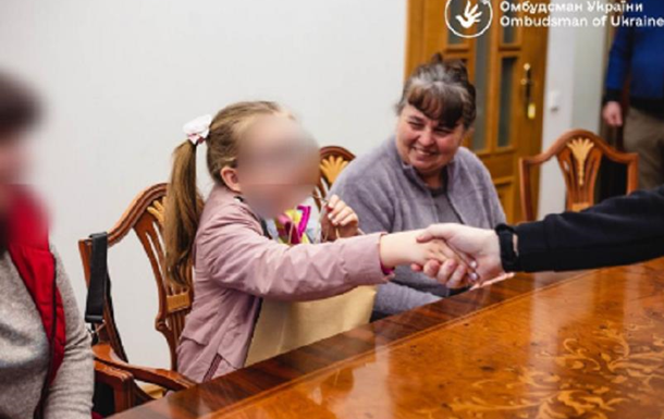 С оккупированной территории Украины вернули еще двоих детей - омбудсмен