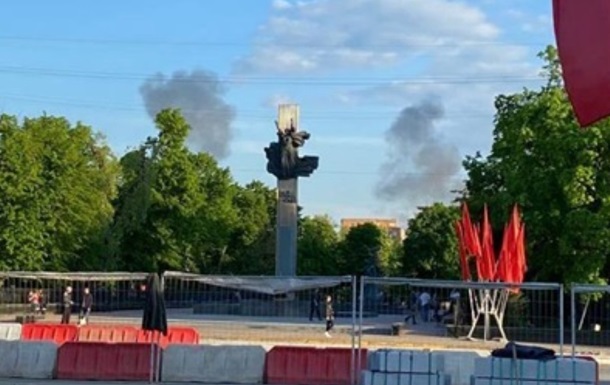В Луганске раздались взрывы - СМИ