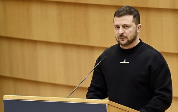 Вступление Украины в НАТО "станет замком" для России - Зеленский