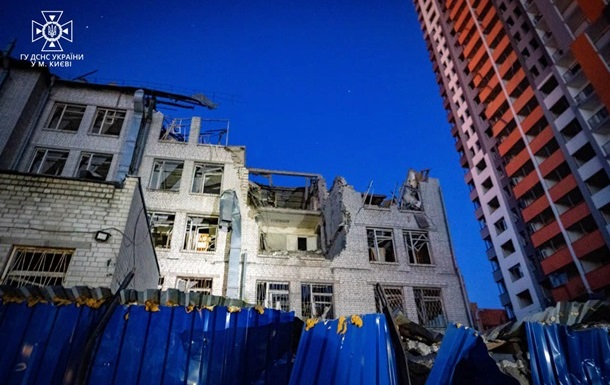 Удар по Киеву: без горячей воды остались 64 дома