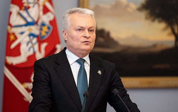 НАТО должна предложить Украине компенсацию - президент Литвы