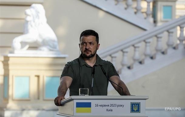 Зеленский объяснил, почему РФ блокирует порты Украины