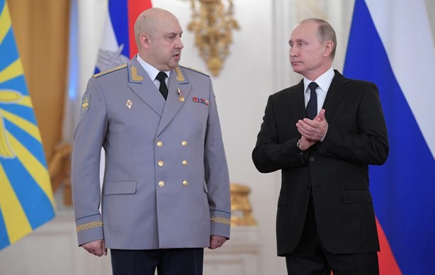 Суровикин был секретным VIP-членом Вагнера - CNN