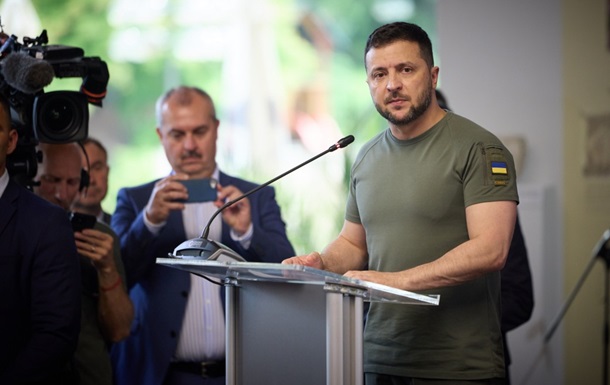 Президент поблагодарил Байдена за новый пакет военной помощи