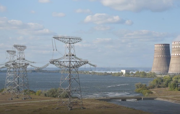 В пруду-охладителе ЗАЭС ускорилось снижение уровня воды
