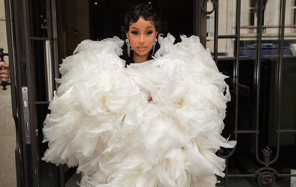 Cardi B подарила пятилетней дочери сумку за 25 тыс. долларов