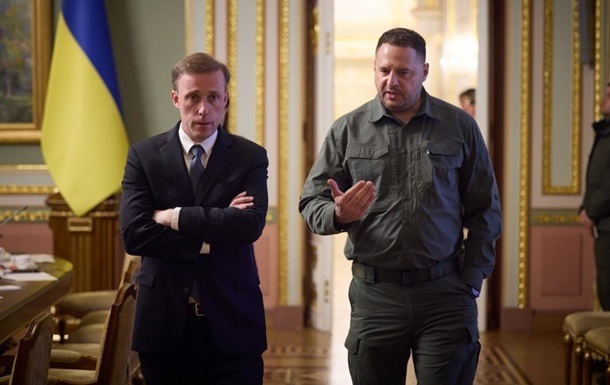 Ермак провел переговоры с советником Байдена