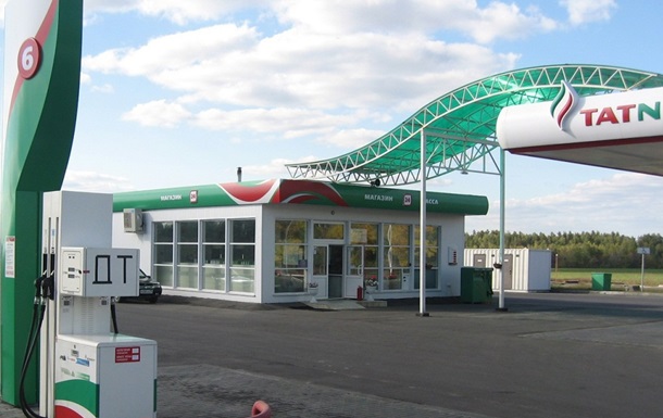 Укрнефть стала управляющим арестованных АЗС Татнефти