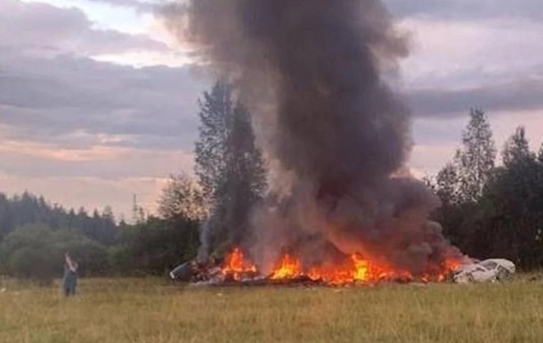 Во Франции сомневаются в причинах катастрофы самолета Пригожина
