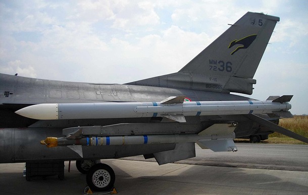 Минобороны США заказало для Украины AMRAAM