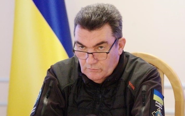 Данилов: Целесообразность получения второго высшего для мужчин будет решать МОН