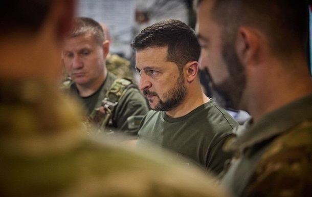 Зеленский заявил о длительном совещании с Будановым