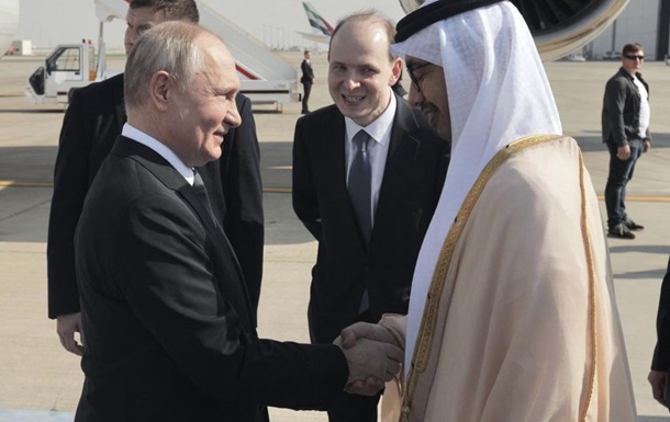 путин прибыл на переговоры в Эмираты