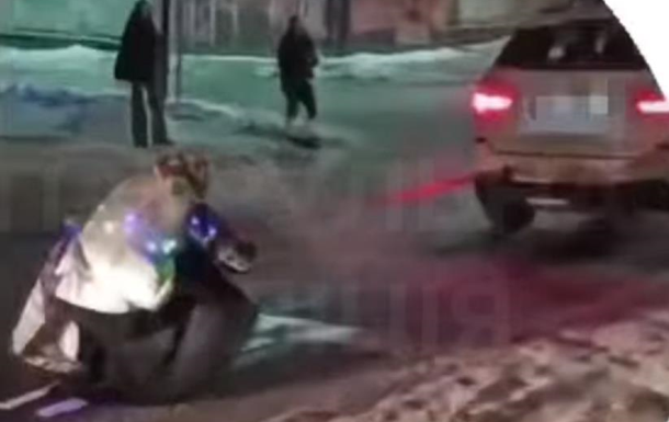 "Бабушка" на лыжах: во Львове поймали уклониста