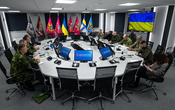 Украина и Швеция договариваются о самолетах Gripen