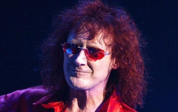Умер барабанщик AC/DC Колин Берджесс