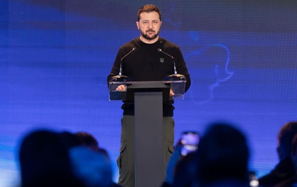 Зеленский анонсировал продажу автомобилей в Дії