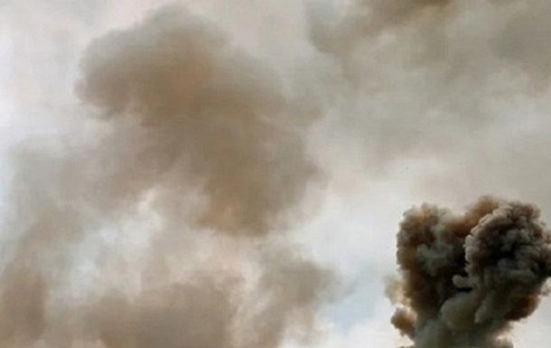 ВСУ поразили вражеские склады боеприпасов и техники в Мариуполе - Андрющенко