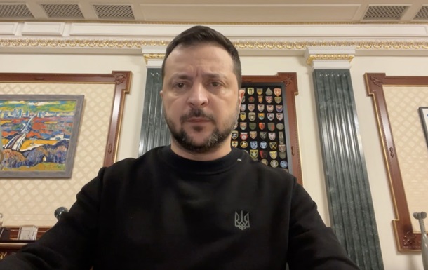 Зеленский: Работаем над оборонными пакетами