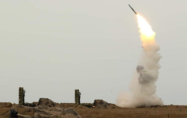 Воздушные силы уничтожили 18 российских ракет