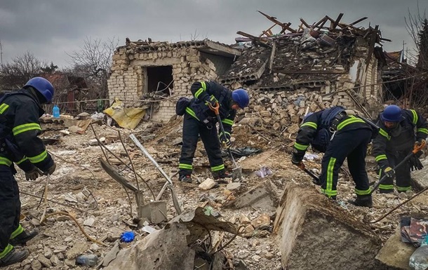 Удар по Покровскому району: ищут восемь человек