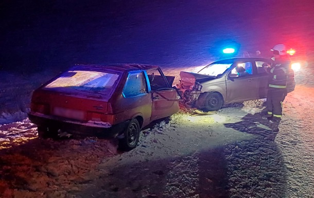 На Харьковщине во время ДТП пострадали семь человек, среди них - ребенок