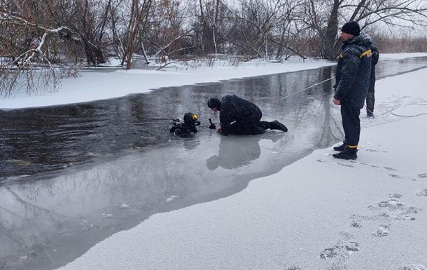 В Кировоградской области двое детей провалились под лед и утонули
