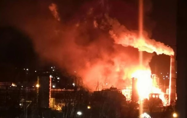 Завод в Туапсе атаковали дроны СБУ