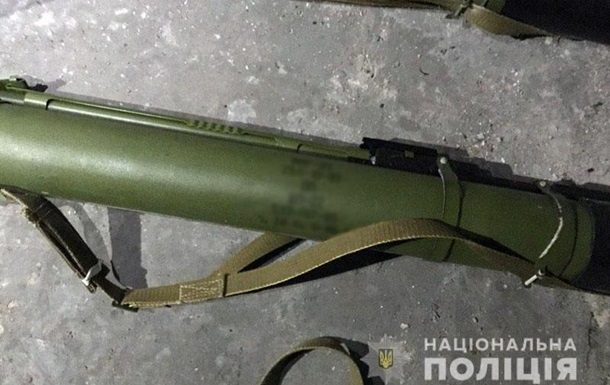 В Кривом Роге мужчина выстрелил в многоэтажку из гранатомета