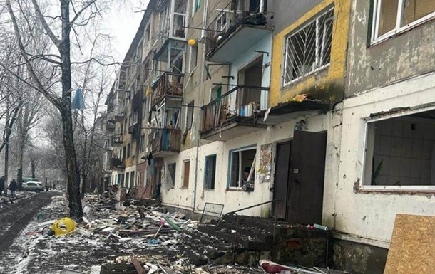 Мирноград получил ракетный удар, есть раненые