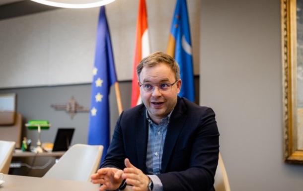 У Орбана заявили, что Венгрия готова разблокировать помощь ЕС Украине