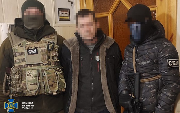 Шпионил за ПВО: СБУ задержала в Днепре боевика-рецидивиста
