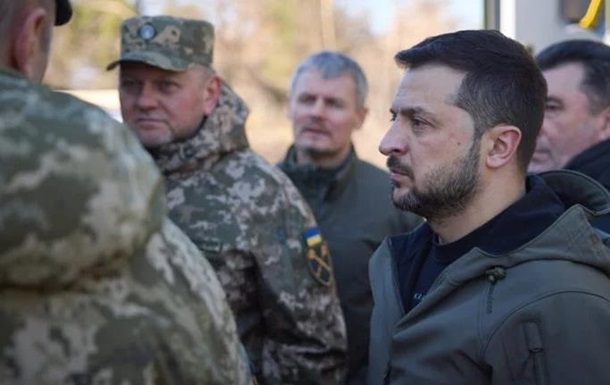 Зеленский "размышляет" над отставкой Залужного