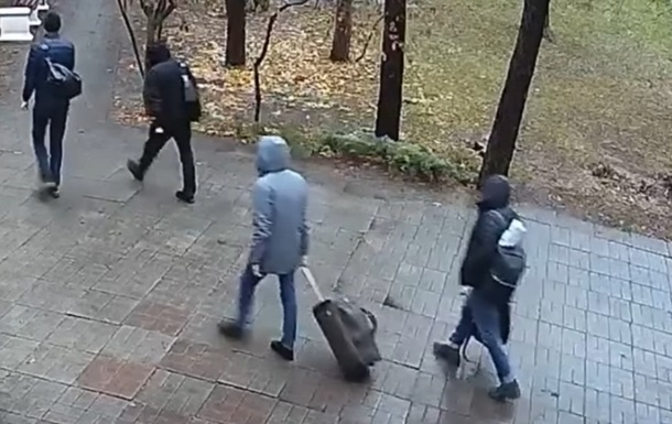 Слежка за журналистами. Скандал в СБУ