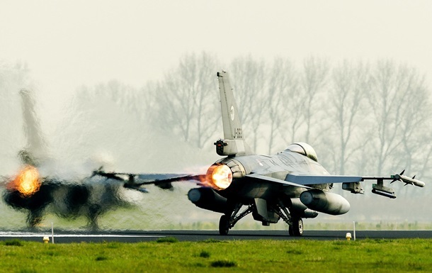 Воздушные силы адаптируют инфраструктуру для F-16