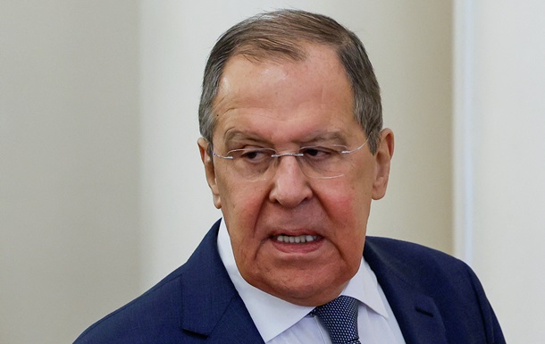 Самолет Лаврова отказались заправлять в Бразилии