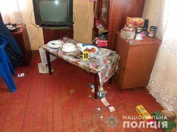 На Прикарпатье 91-летний пенсионер металлической кочергой до смерти забил товарища