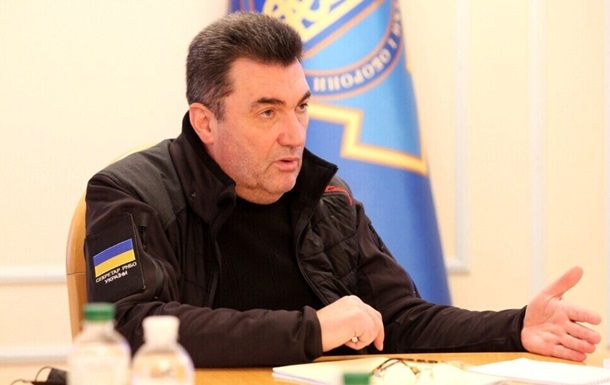 Украина не будет "согласовывать" удары по РФ